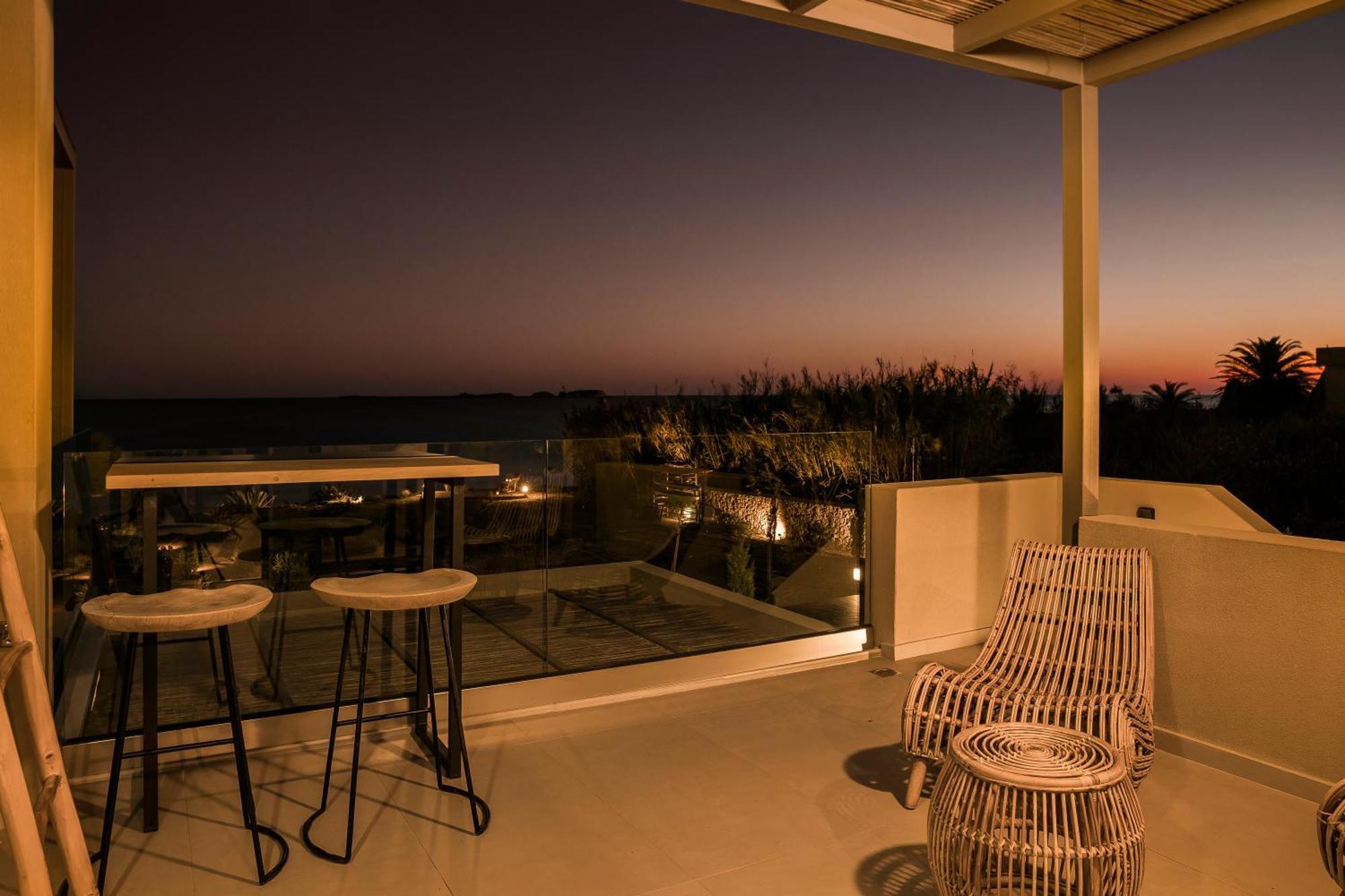 Grand Blue Beach Residences 릭수리 외부 사진